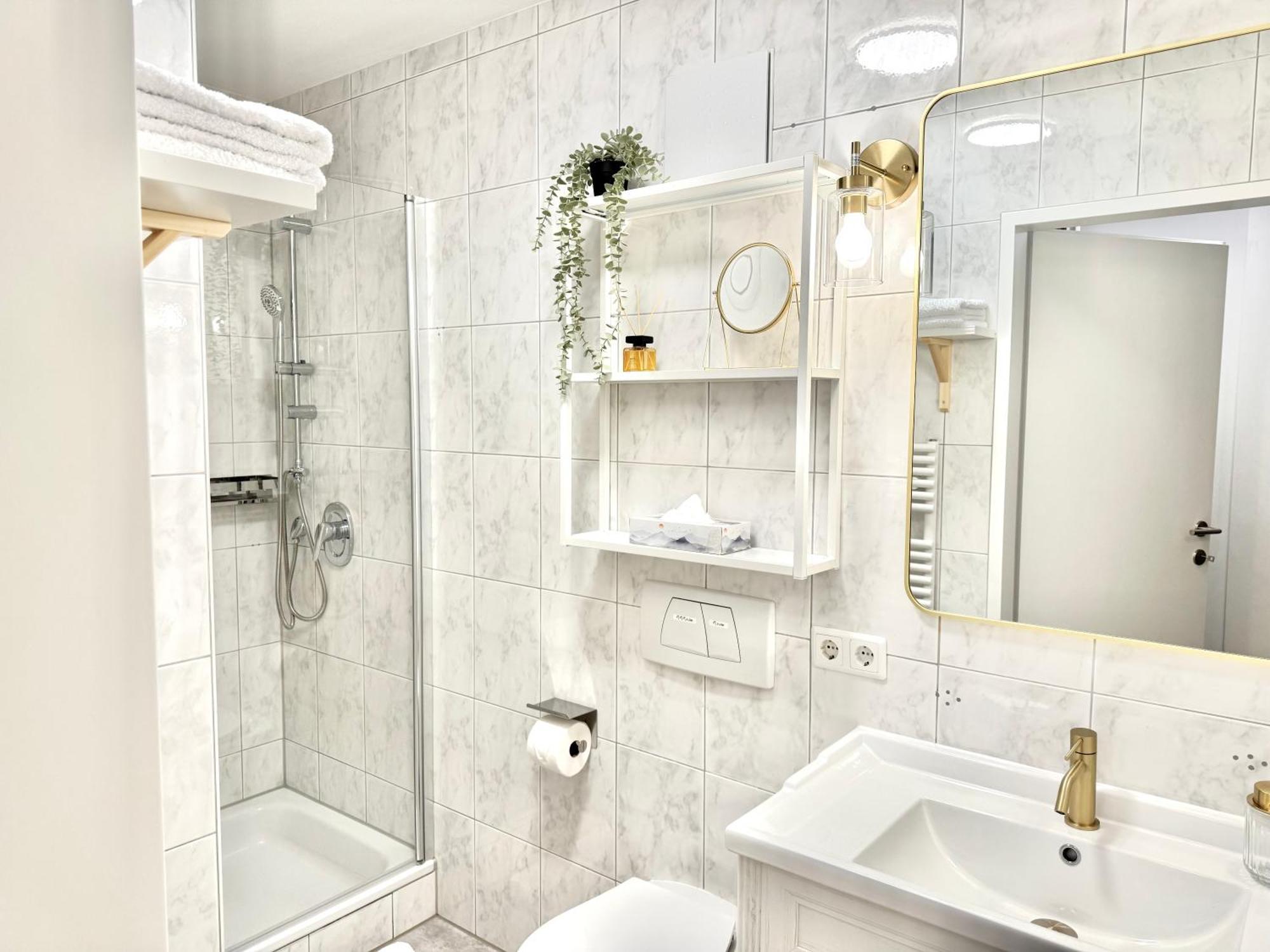 Flair Apartments Vorarlberg - Stilvolles Wohnen Nahe Bodensee & Alpen - Kueche, Balkon & Gratis Parkplatz Brégence Extérieur photo